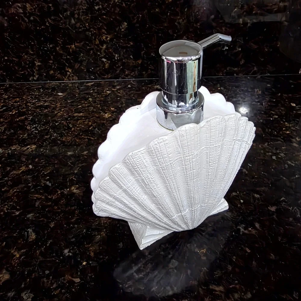 Bathroom Accessory Set White Seashell Soap Dispenser Nautical‎ Tropical seaside